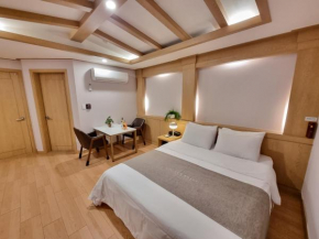 LEX Tourist Hotel